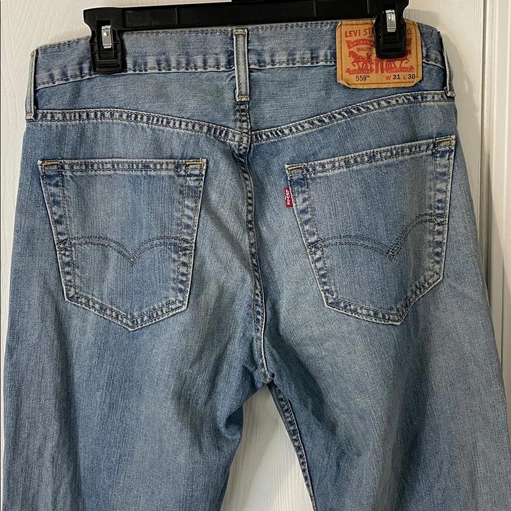 Levi's 559 Light Wash Men's Grungy Straight Leg Denim Jeans Size 31 X 30